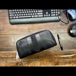 Coach authentic varsity strip black leather travel shave kit bag - F21387